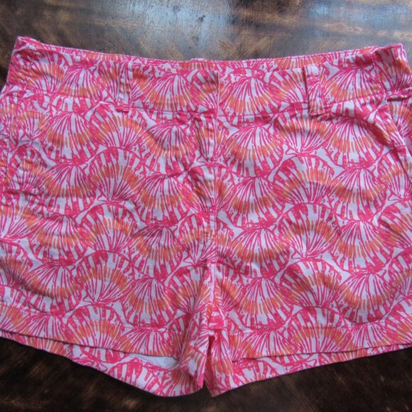 NAUTICAL BEACH SCALLOP SHELL SHORTS-BRIGHT PINK & ORANGE-STRETCH-MINT COND - Picture 1 of 8